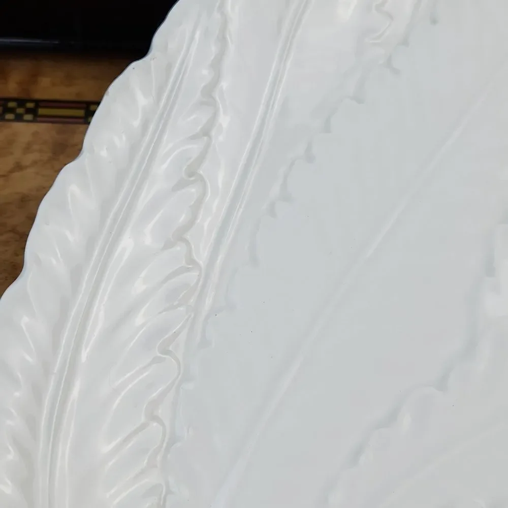 🔹️Williams Sonoma White Leaf Print Italian Serving Platter